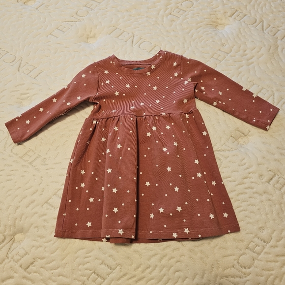 Mighty GOODS Dress - Picture 3 of 9